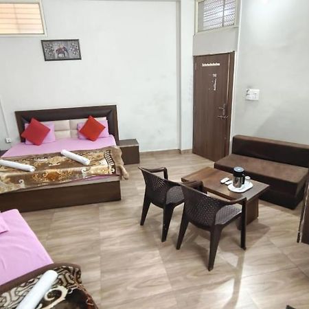 Hotel Shivanjali Palace Ujjain Exterior photo