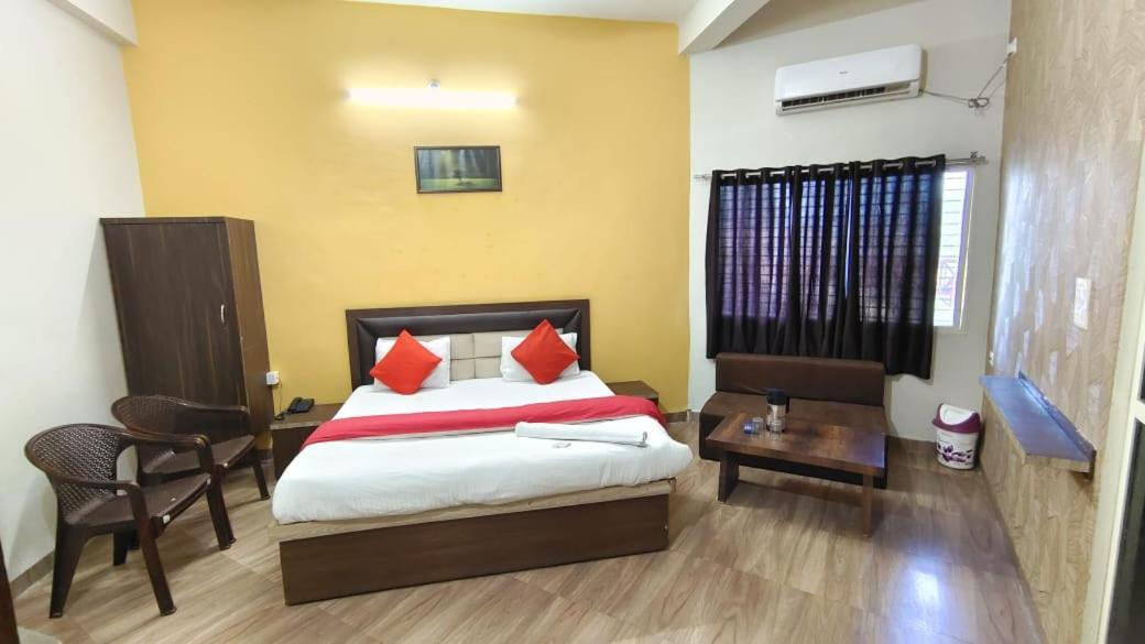 Hotel Shivanjali Palace Ujjain Exterior photo