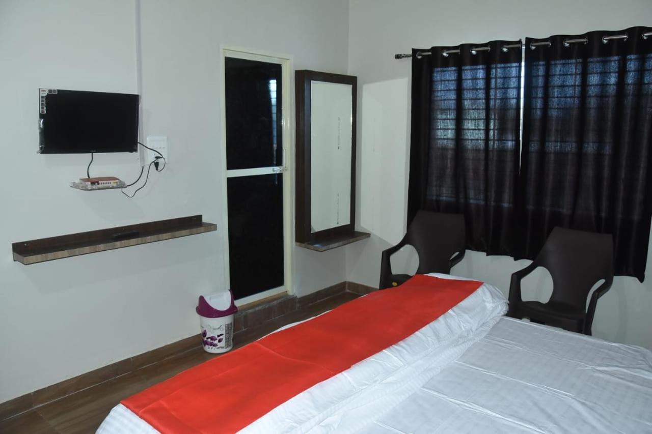 Hotel Shivanjali Palace Ujjain Exterior photo